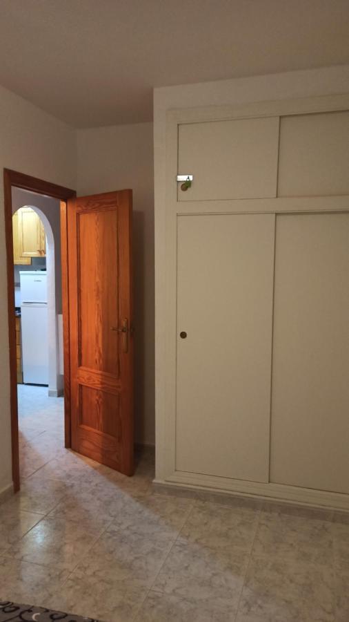 Apartment Only 250M From The Beach Los Locos Torrevieja Eksteriør bilde